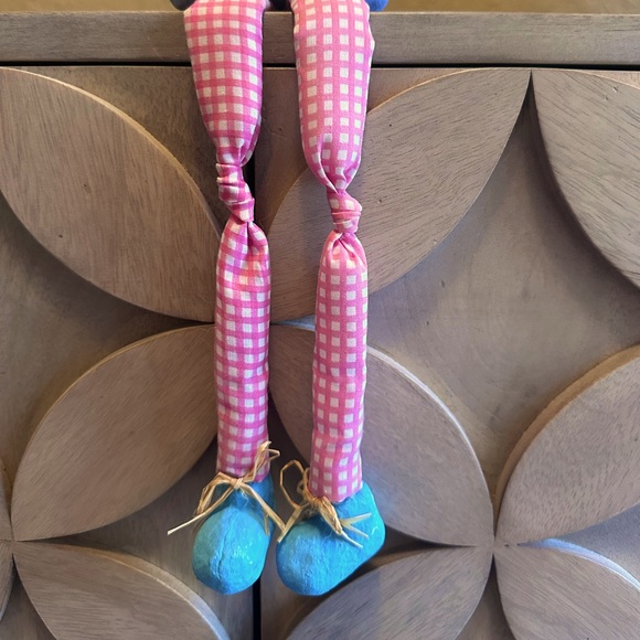 Spring Bunny with Dangling Legs - Picture 5 of 5